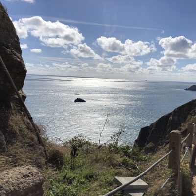 Sercq promenade plage cotentin